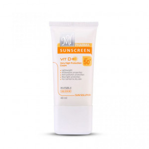ضد آفتاب سان سلوشن مناسب انواع پوست SPF50  ( بی رنگ )